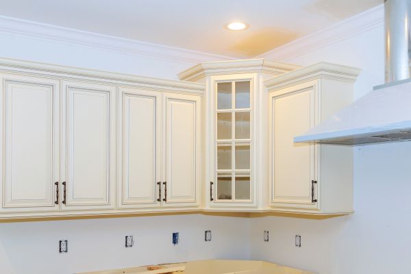Kitchen Cabinets Repair in Helotes