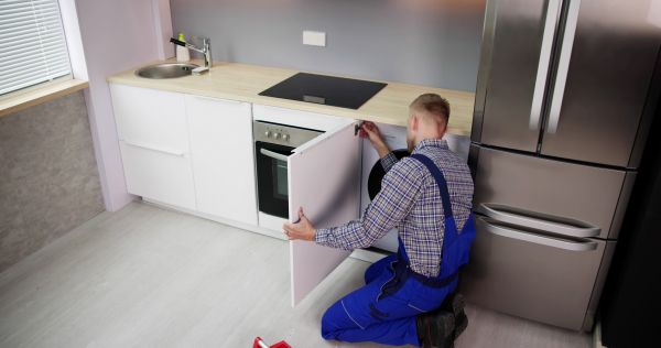 Broken Cabinet Repair in Helotes