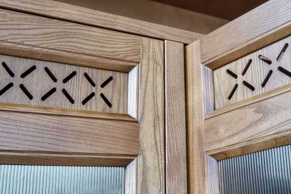 Cabinet Veneer Repair in Helotes